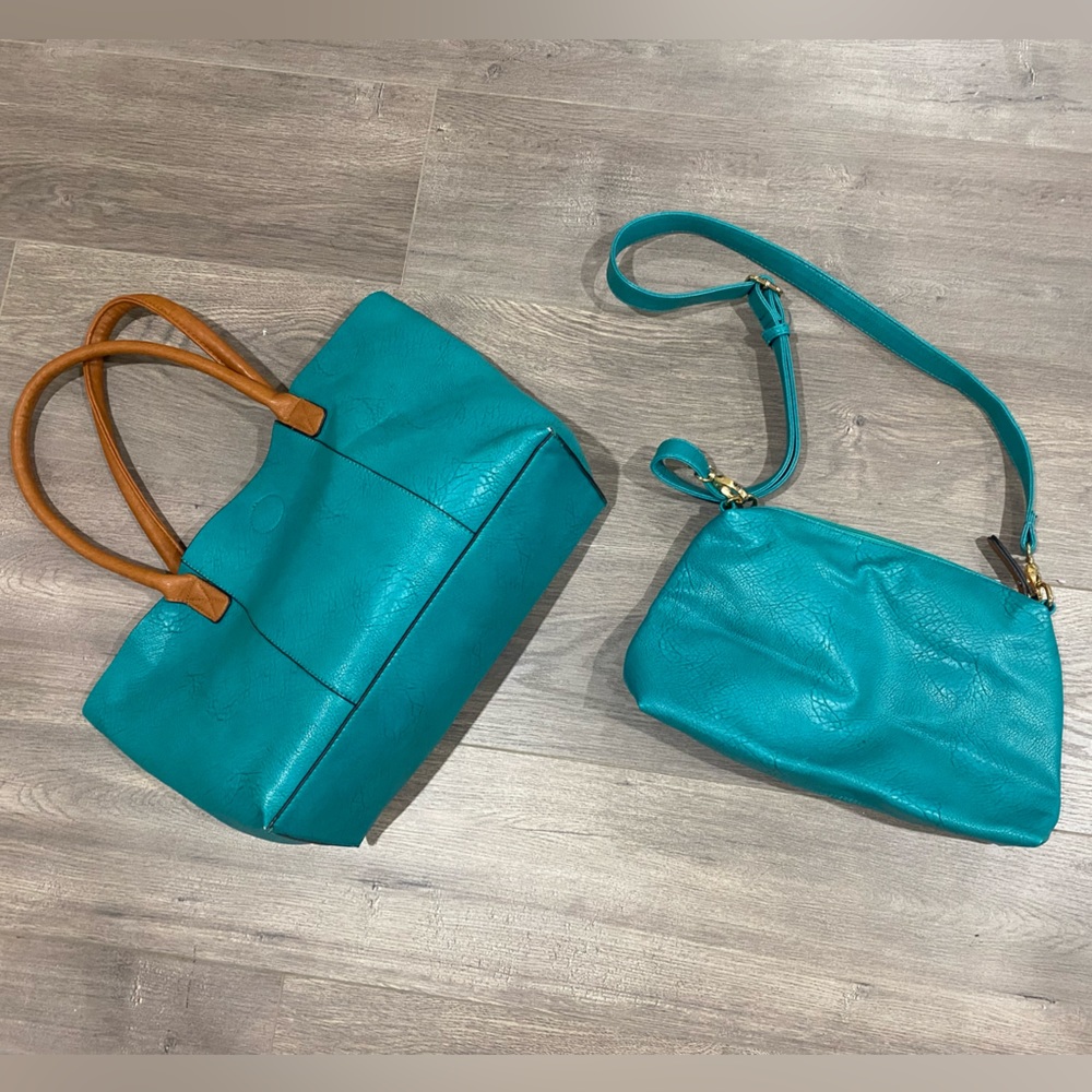 Turquoise bag set